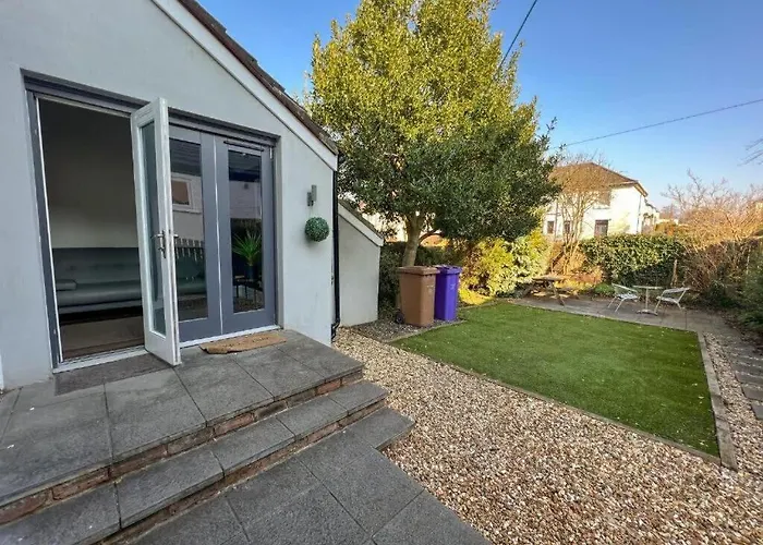 Barfillan House In *