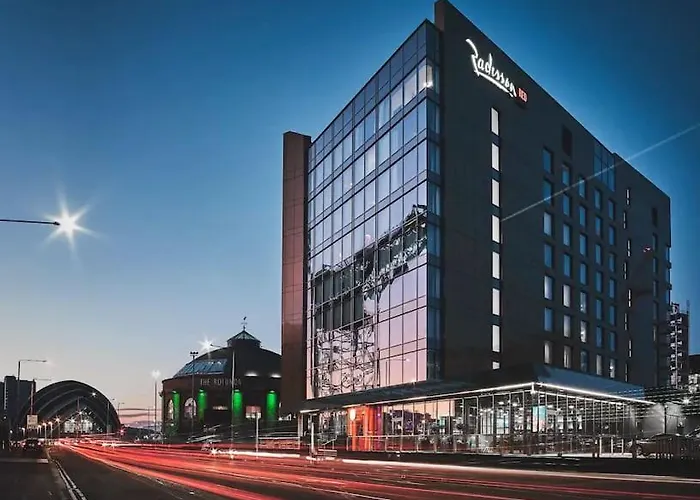 Luxurious Penthouse With Bar At Hydro & Secc グラスゴー