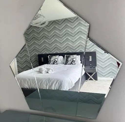 Luxurious Penthouse With Bar At Hydro & Secc アパート グラスゴー