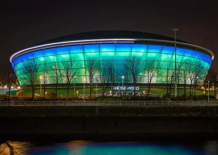 Luxurious Penthouse With Bar At Hydro & Secc アパート グラスゴー