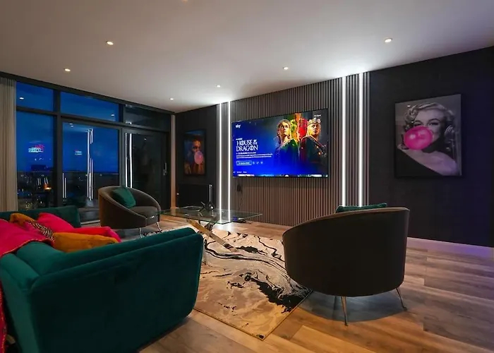 Luxurious Penthouse With Bar At Hydro & Secc * グラスゴー
