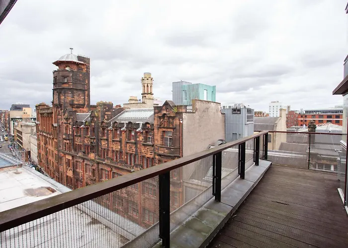 Beautiful Penthouse In Centre Location