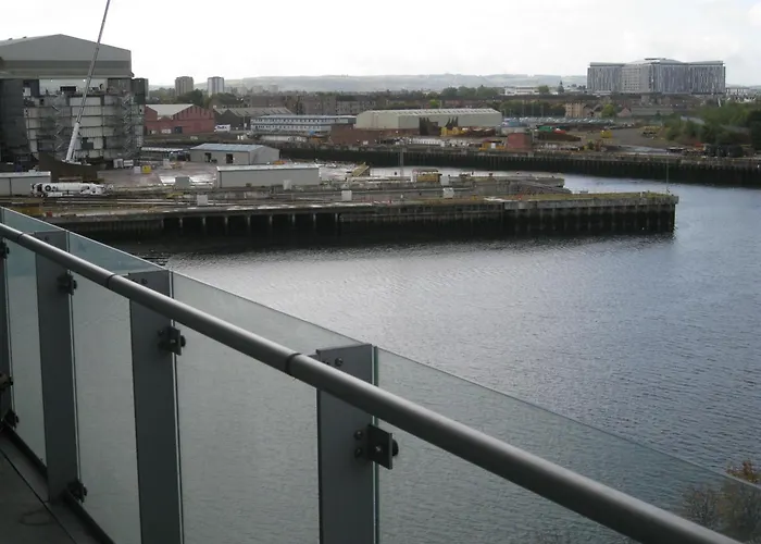 Harbour River West End Appartamento