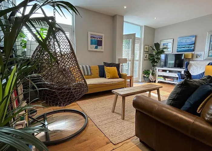 Harbour Clyde Waterfront Glasgow