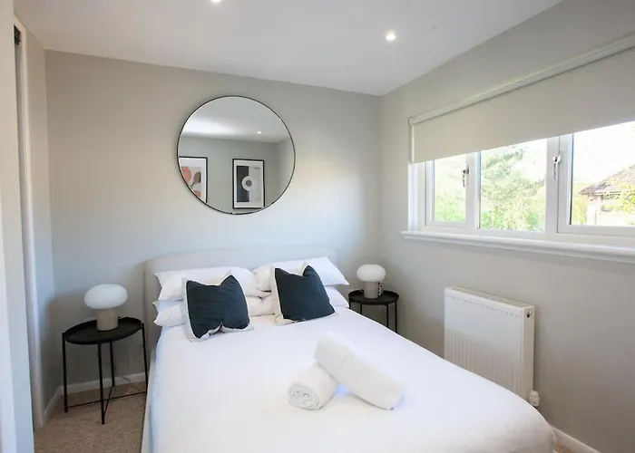 Vakantiehuis Stylish And Modern 2 Bed House Glasgow