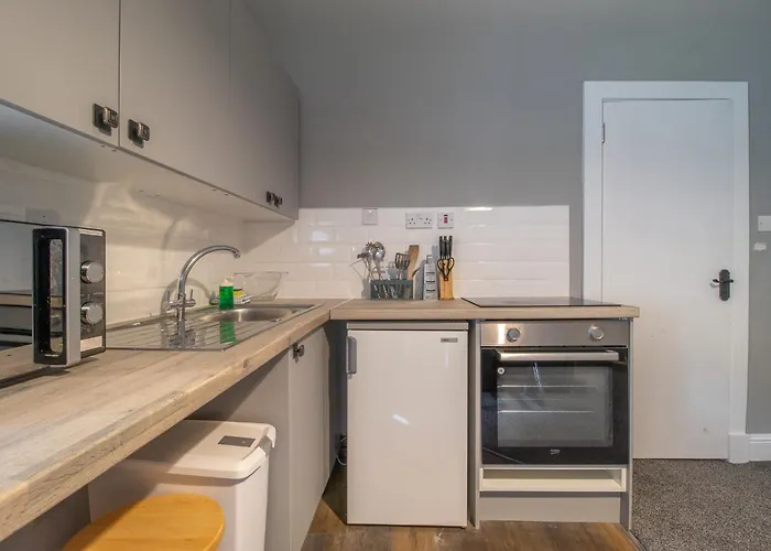 Cosy Palm West End - Pass The Keys Apartamento