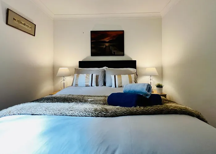 Cityview Retreat - 2-bed - Free Parking Apartman