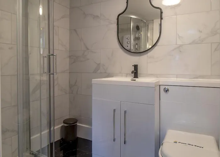 Lejlighed Dream With Loft West End - Pass The Keys *