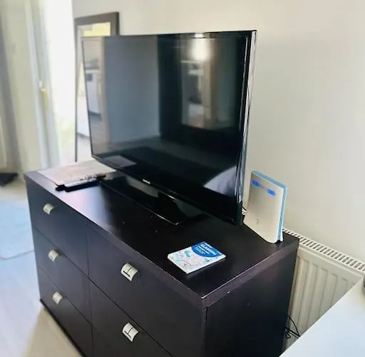 Appartement Entire Private 1 Bedroom - Guest In