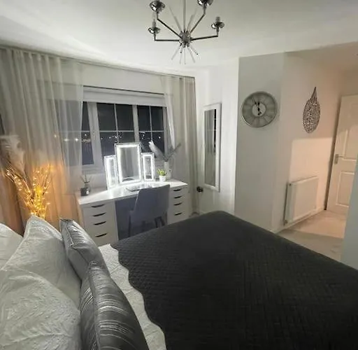 Villa Entire 4 Bed Perfect Family In *