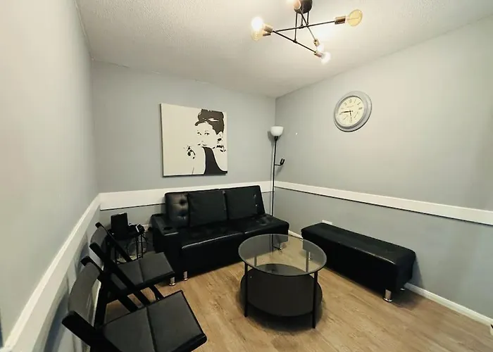 Apartment Floor Of The Building, Spectacular Views!