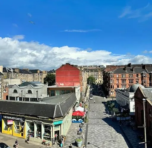 Two Bedroom Maisonette In The Heart Of The West End Apartment Glasgow