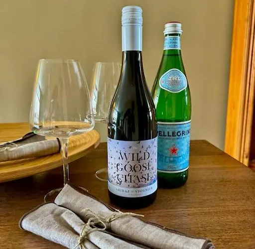 Two Bedroom Maisonette In The Heart Of The West End * 格拉斯哥