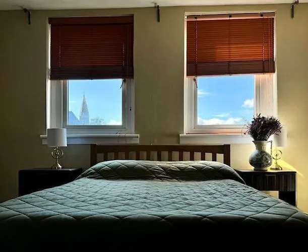 Apartment Two Bedroom Maisonette In The Heart Of The West End Glasgow