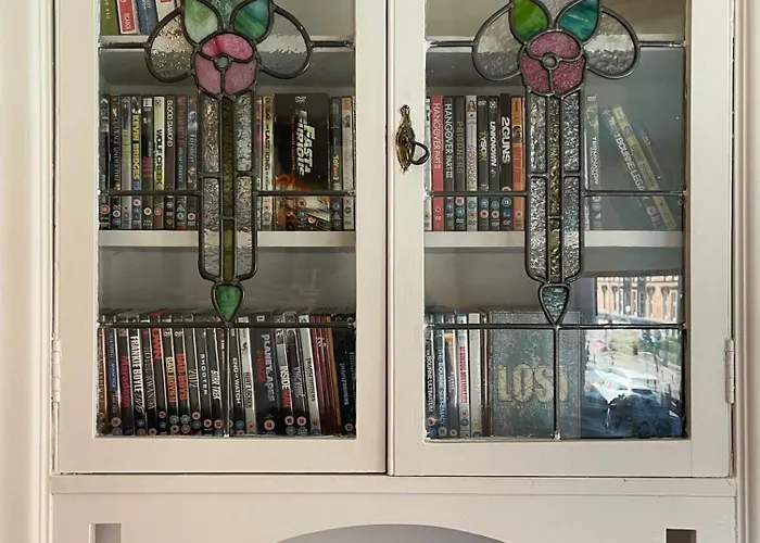 Apartment 2 Bed West End Glasgow