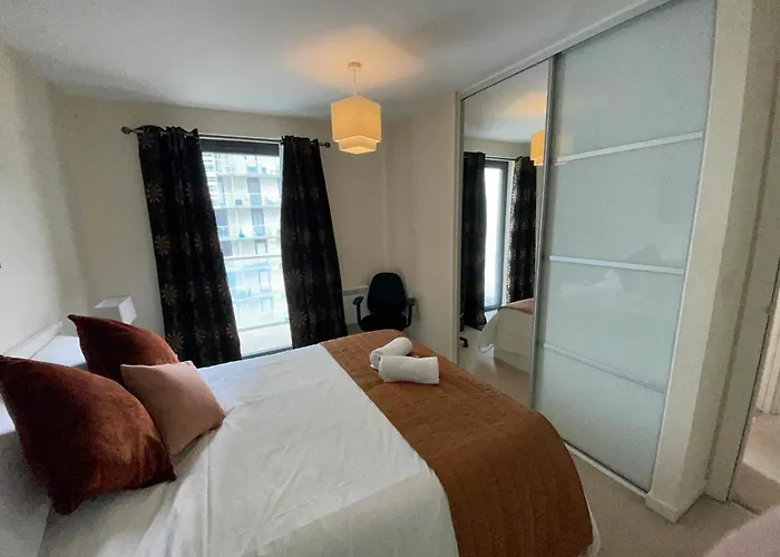 Appartamento Harbour River West End