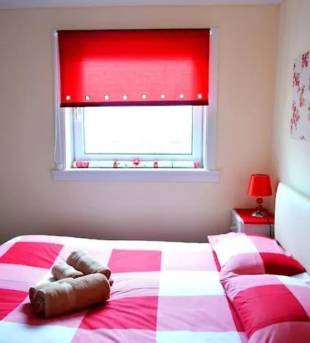 Appartement 3 Bedroom - Free Parking & Wifi 350mbps