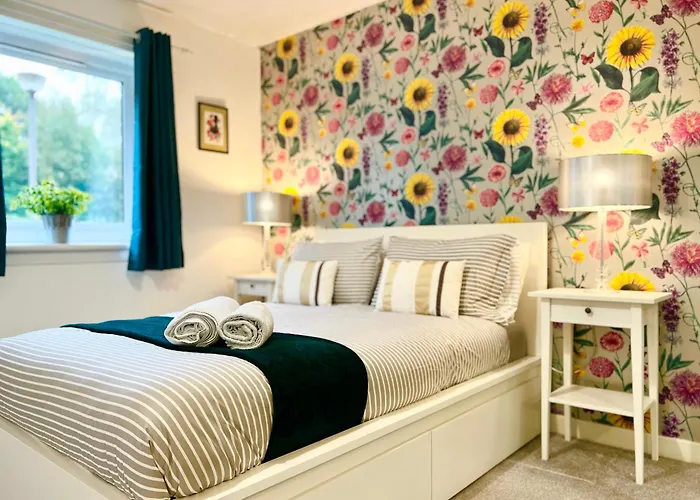 Appartamento Ground Floor Flat With Free Parking & Wifi