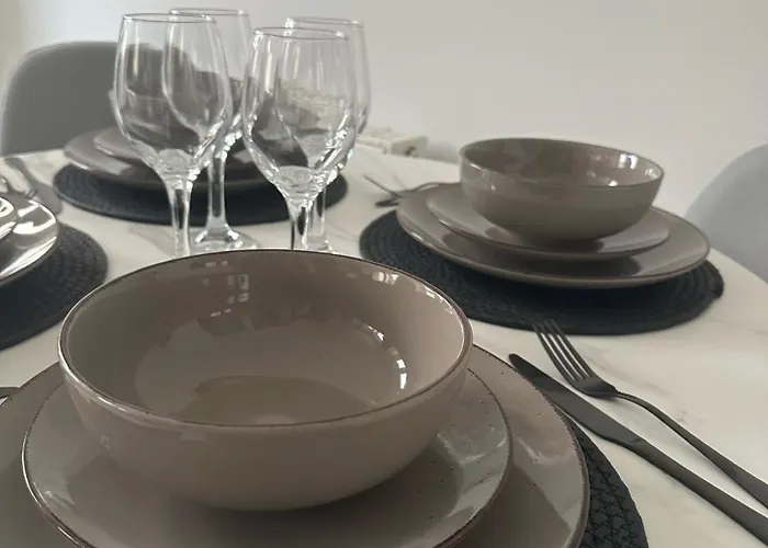 Black Daisy * Glasgow