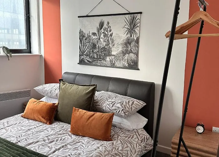 Stylish 2 Bed Retreat * Glasgow