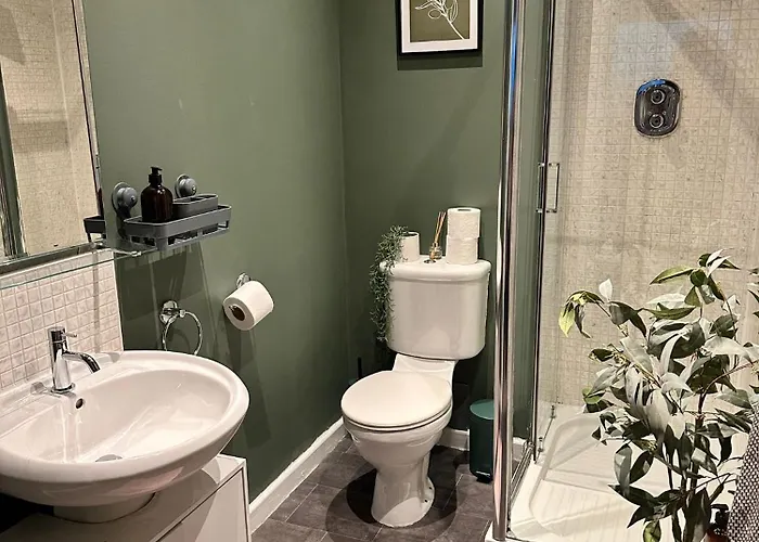 Stylish 2 Bed Retreat Apartment Glasgow