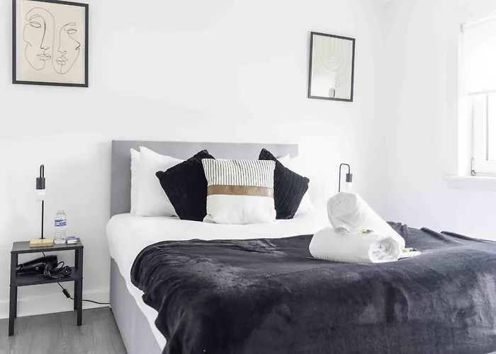 Glentarbet House بيت للعطل *