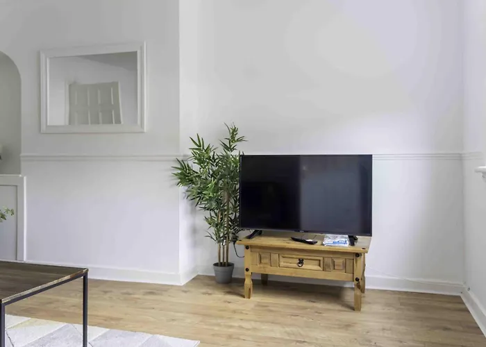 بيت للعطل Glentarbet House غلاسغو