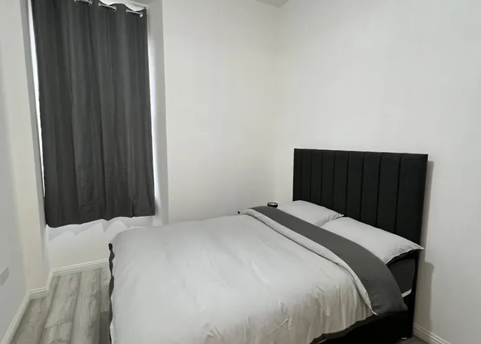 Garturk Street Bright Modern Ground Floor Flat Queens Park Strathbungo Area Διαμέρισμα