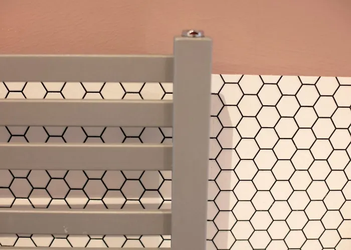 Charming 2 Bed In The Heart Of The West End *