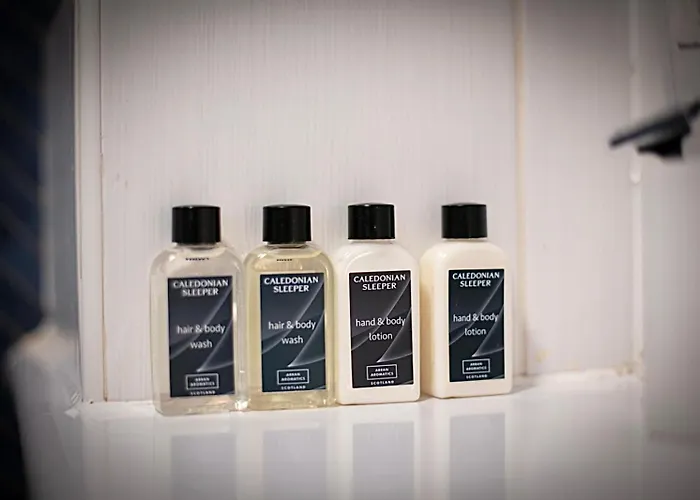 Charming 2 Bed In The Heart Of The West End