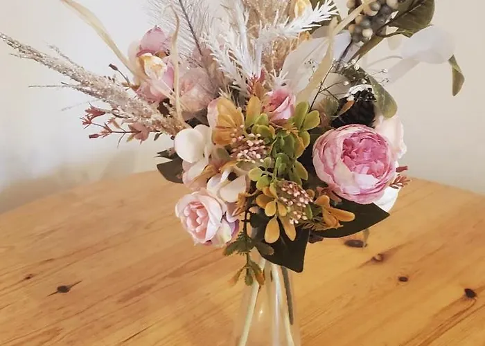 Flat In Close To Local Amenities Appartement