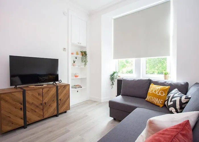Stunning Flat In West End Location Glasgow
