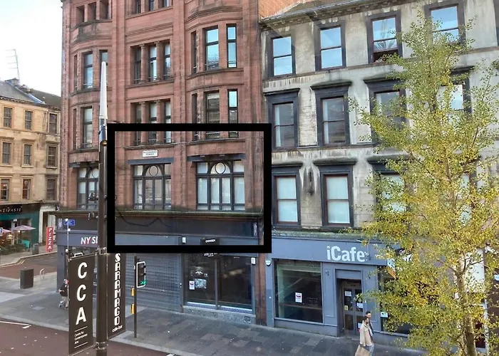 The Art Flat * Glasgow