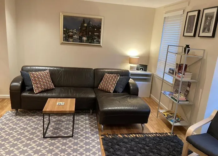 The Art Flat Woodlands Holiday home *