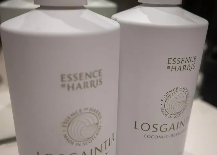 Stunning 3 Bed Penthouse In West End Lejlighed