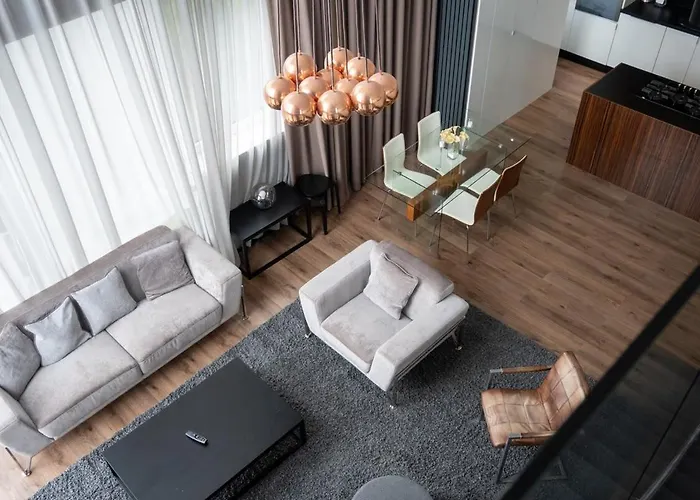 Stunning 3 Bed Penthouse In West End Appartamento *