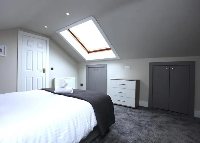 Three Bedroom Upper Flat In Jordanhill Appartamento Glasgow