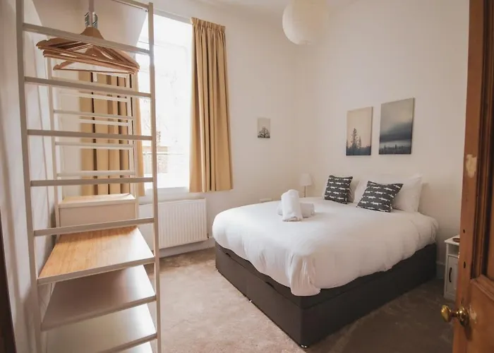 Casa vacanze Stunning 3 Bed Flat In The Heart Of The West End *