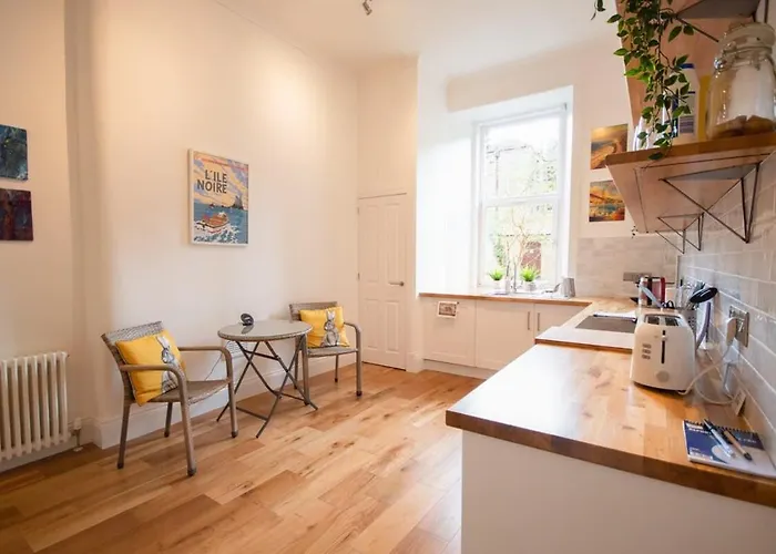 Сasa de vacaciones Stunning 3 Bed Flat In The Heart Of The West End