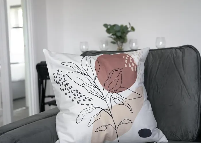 Dunalastair Apartment *