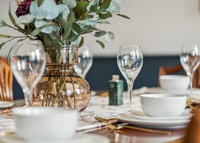 Grand 2 Bed West End Appartamento *