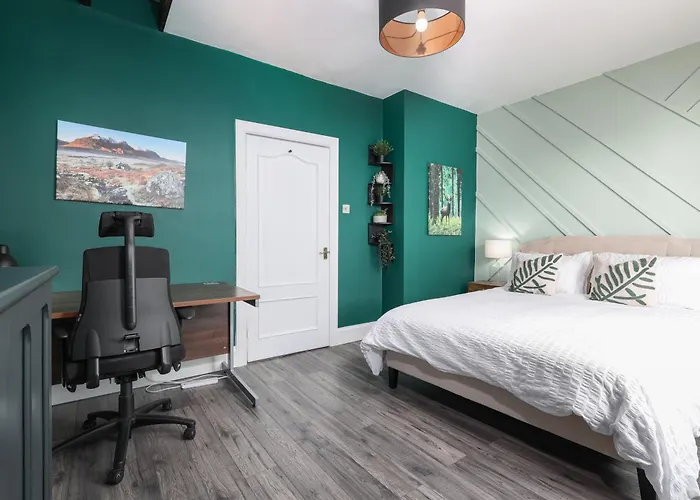 Βίλα Extravagant 6 Bed Victorian Townhouse With Hot Tub *