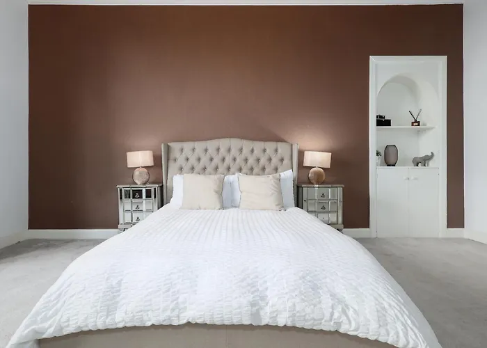 فيلة Extravagant 6 Bed Victorian Townhouse With Hot Tub