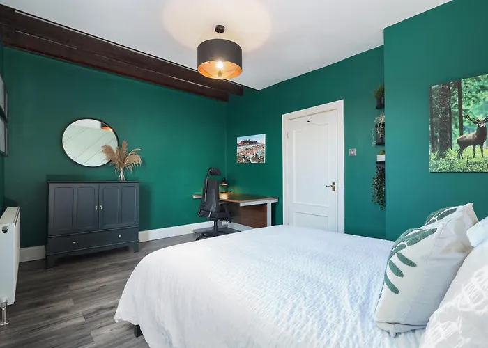 Extravagant 6 Bed Victorian Townhouse With Hot Tub Βίλα *