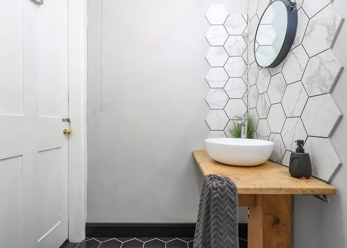 Extravagant 6 Bed Victorian Townhouse With Hot Tub Βίλα