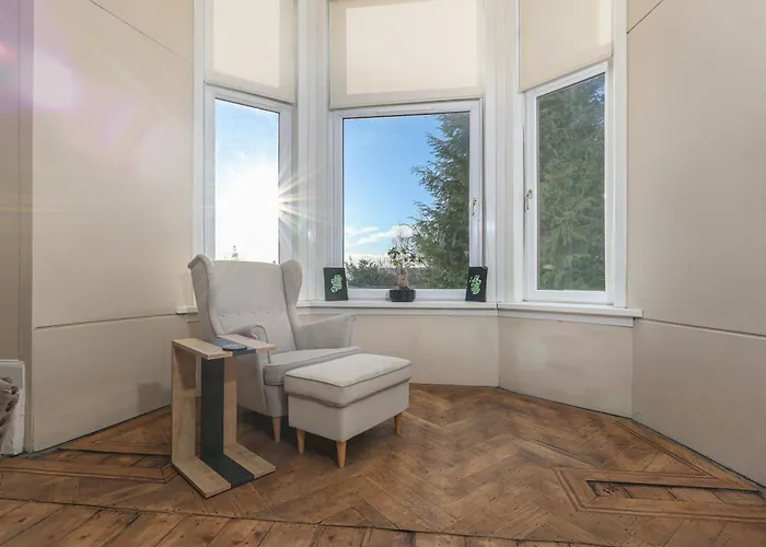 Extravagant 6 Bed Victorian Townhouse With Hot Tub Βίλα *