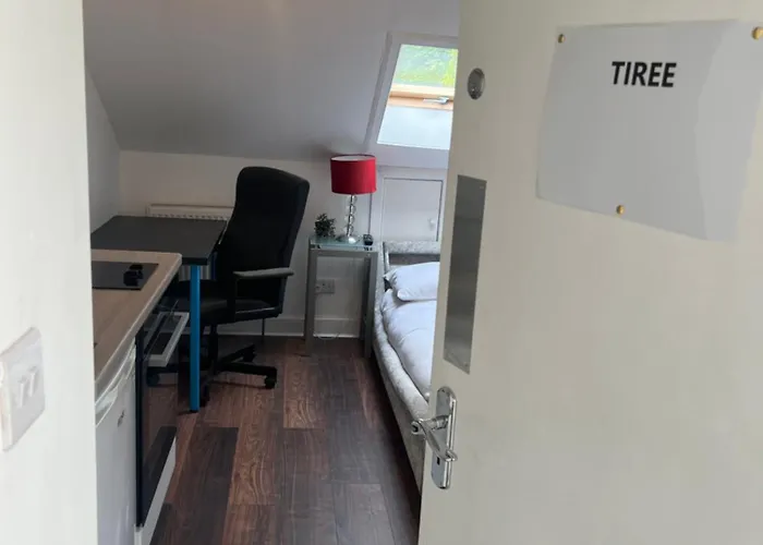 North-west Aparthotel