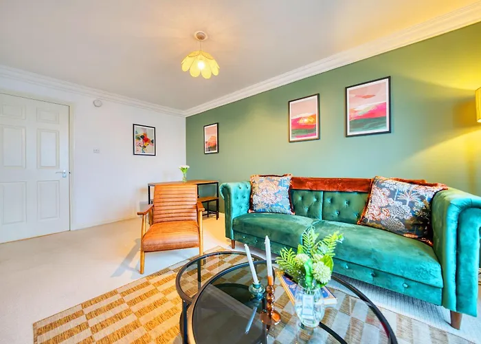 Appartement 2br Flat Location With Free Parking *