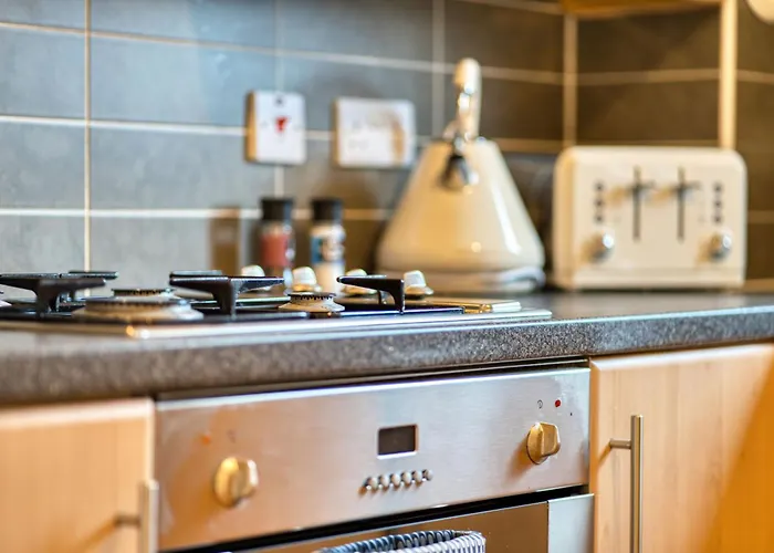 2br Flat Location With Free Parking