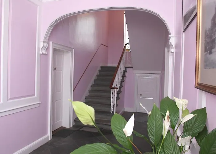 Charlotte Service Aparments Apartment Glasgow